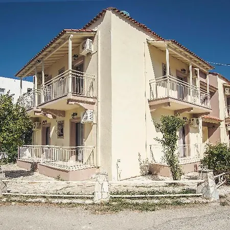Paralia Hotel