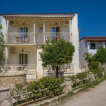 Paralia Kávos